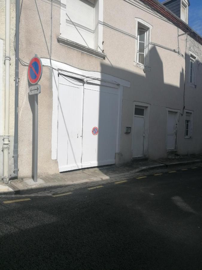 L'Etape Du Cher Vierzon Exterior foto